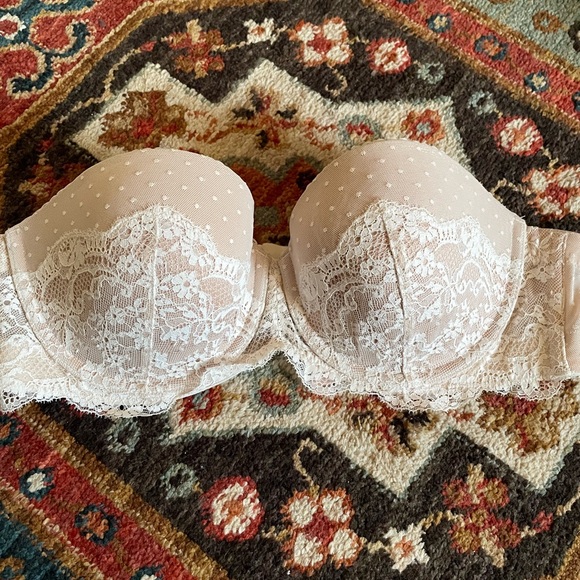 Dream Angels Strapless Bra - Picture 2 of 5